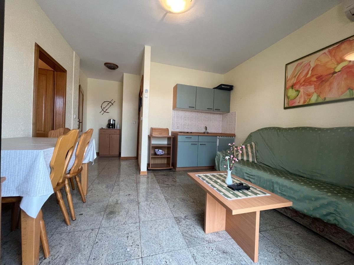 Holiday Apartments Sonne Rovinj Exterior photo
