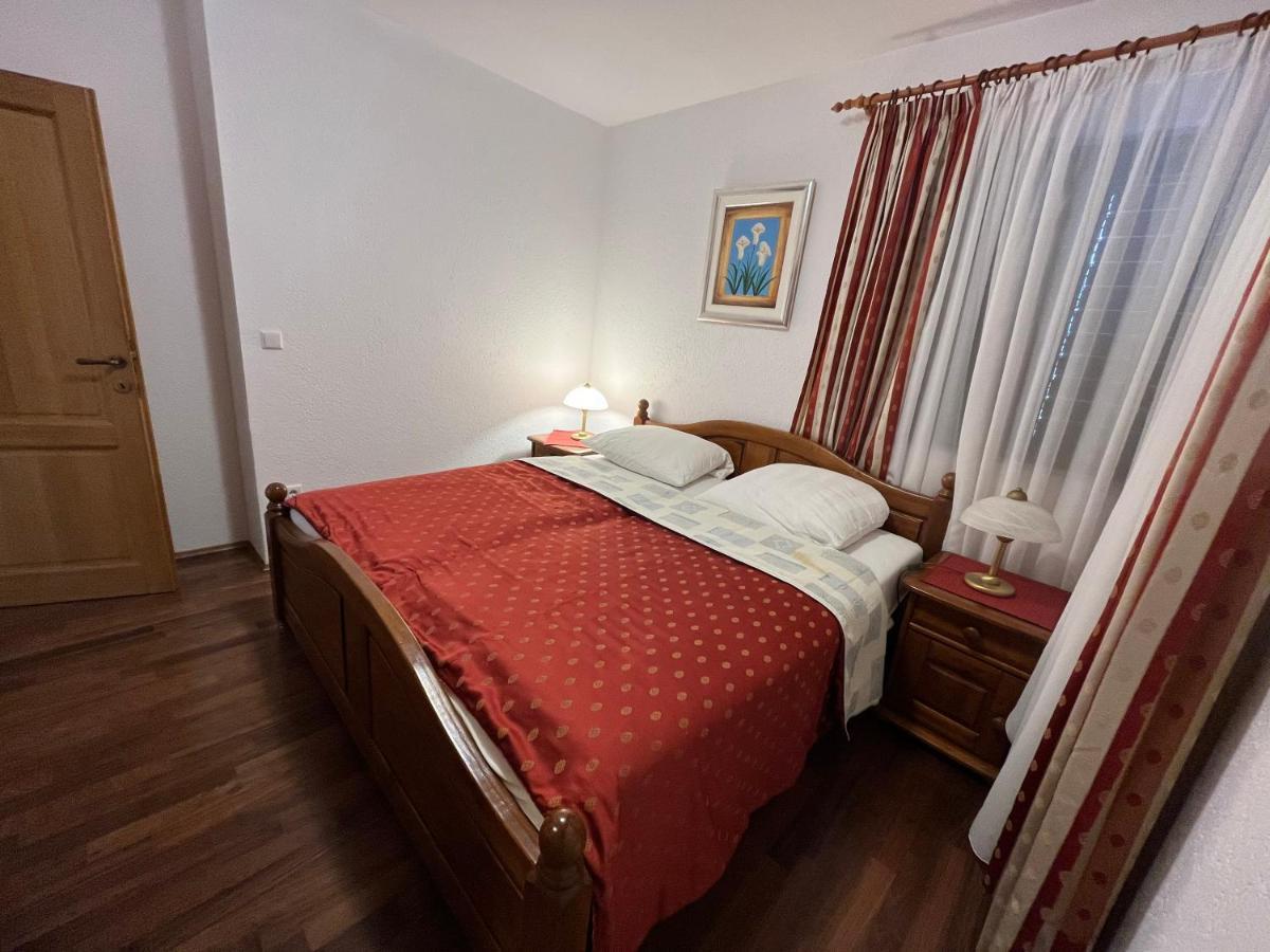 Holiday Apartments Sonne Rovinj Exterior photo